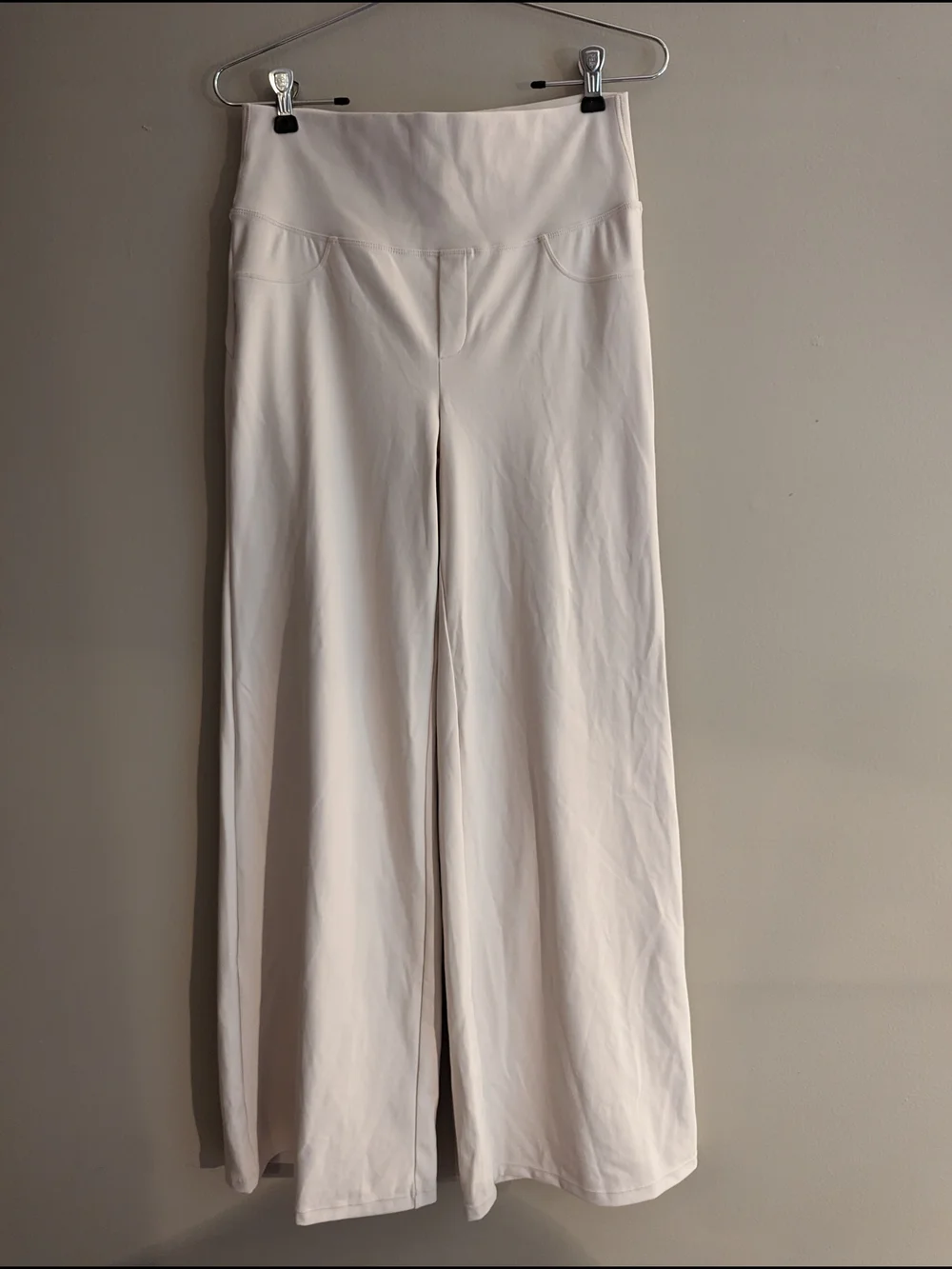 NWOT- Halara DayStretch High Waisted Tummy Control Wide Leg Baggy Yoga Pants